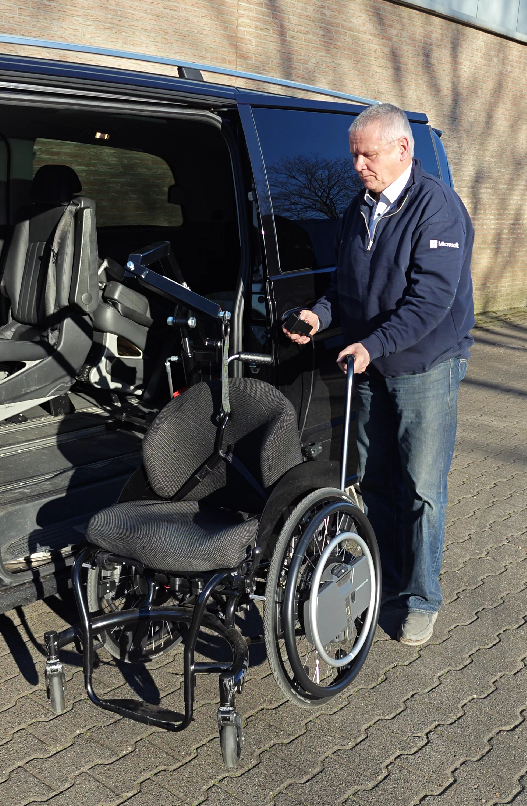 Rolstoel tillen met lift